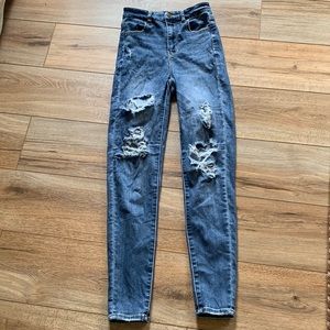 American Eagle sz 0 curvy super hi-rise jegging jeans distressed euc